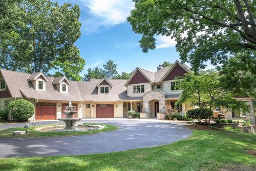 W342N5150 Road P, Okauchee, WI, 53069-9748 | Card Image