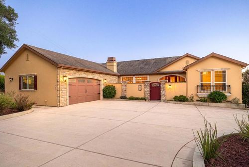 960 Smith Rd, Watsonville, CA, 95076 | Card Image