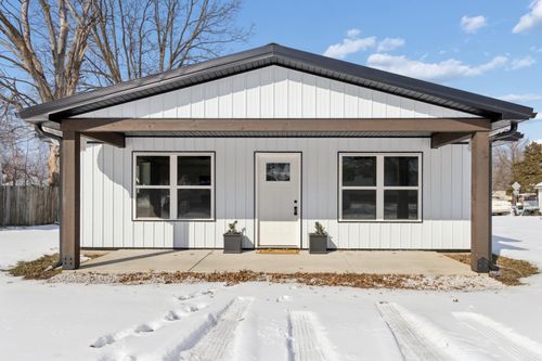 104 W 3rd St, Lockwood, MO, 65682-9678 | Card Image