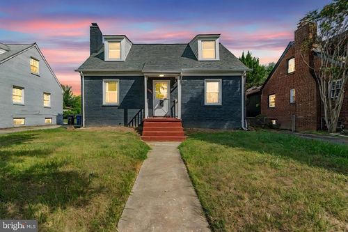 3201 12th St S, ARLINGTON, VA, 22204-4319 | Card Image