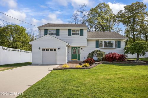 8 Dover Court, Hazlet, NJ, 07730 | Card Image