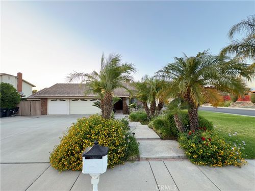 25488 Orange Crest Way, Loma Linda, CA, 92354-3628 | Card Image