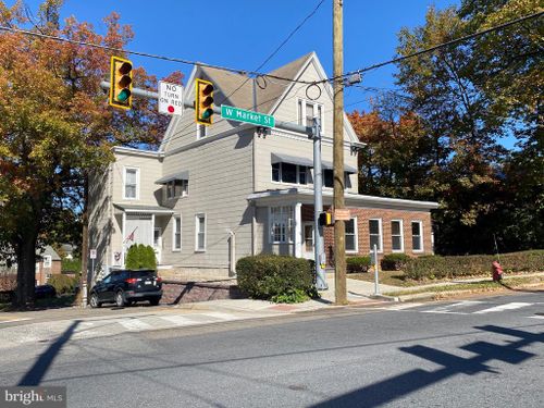 1974 W Market Street, POTTSVILLE, PA, 17901 | Card Image