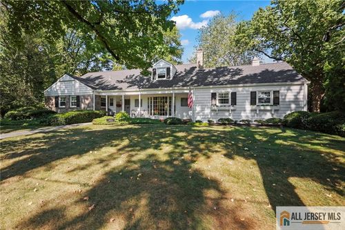 1123 N Boyd Pkwy, North Brunswick, NJ, 08902-2713 | Card Image