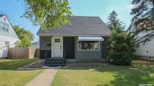 1073 Mcintosh Street, Regina, SK, S4T5B8 | Card Image