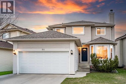 51 Sierra Nevada Way Sw, Calgary, AB, T3H3M6 | Card Image