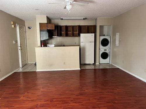 306-9823 Walnut St, Dallas, TX, 75243-8863 | Card Image