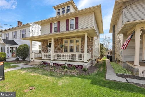 6 W Maple Ave, MYERSTOWN, PA, 17067-1331 | Card Image