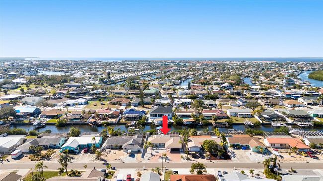 6518 Senegal Palm Way, House other with 3 bedrooms, 2 bathrooms and null parking in APOLLO BEACH FL | Image 38