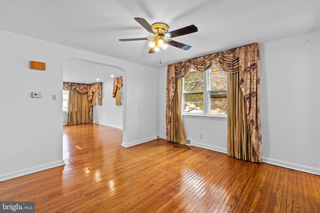 Residential in PHILADELPHIA 5