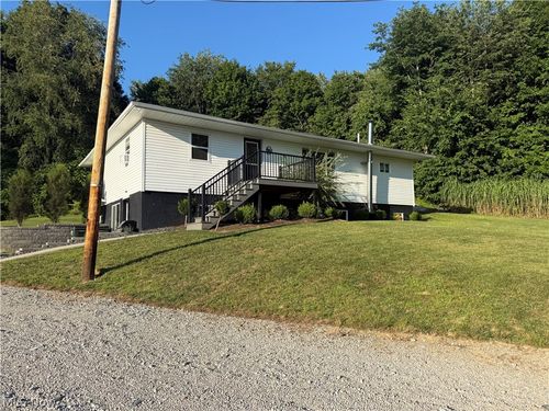 15265 Elton St Sw, Navarre, OH, 44662-8720 | Card Image