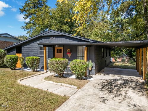 851 Hadley Rd, Raleigh, NC, 27610-4716 | Card Image