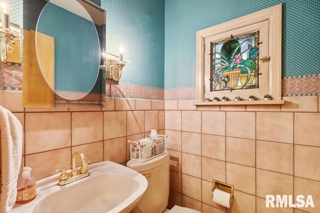 1570 N Academy St, House other with 5 bedrooms, 4 bathrooms and null parking in Galesburg IL | Image 38
