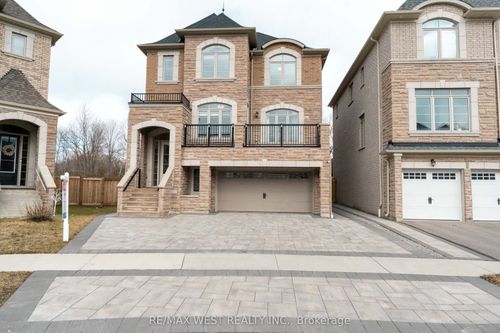 186 Bralorne Trail, Pickering, ON, L1V0G1 | Card Image