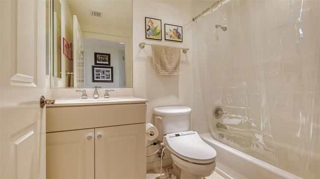 APT-603 - 409 N Point Rd, Condo with 3 bedrooms, 3 bathrooms and null parking in OSPREY FL | Image 34