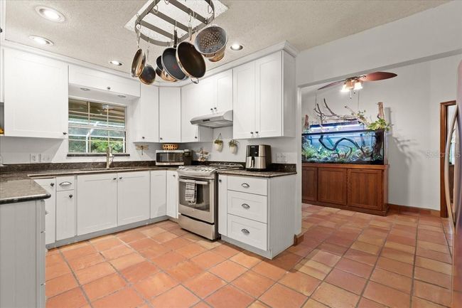 2 Walnut Ct, House other with 4 bedrooms, 3 bathrooms and null parking in ORMOND BEACH FL | Image 24