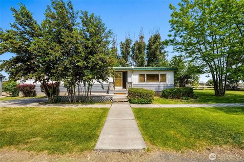 338 Potato Hill Rd Ne, Moses Lake, WA, 98837-9817 | Card Image