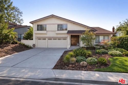 2433 Flintridge Dr, Glendale, CA, 91206-1026 | Card Image