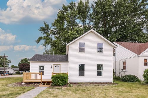 209 S Jackson St, Gardner, IL, 60424-6194 | Card Image