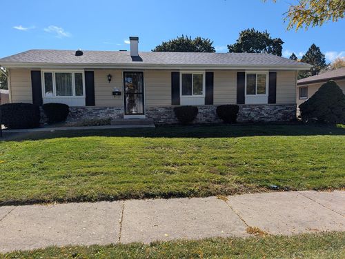 7925 W Denver Avenue, Milwaukee, WI, 53223 | Card Image