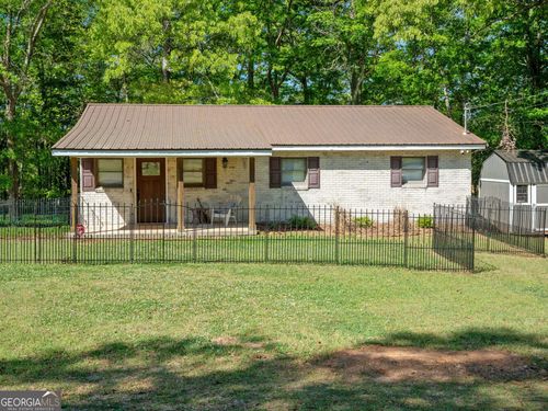 202 Forest Cir, Hartwell, GA, 30643-8001 | Card Image