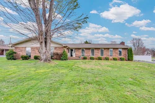 420 Freedom Trl, Sparta, TN, 38583-1428 | Card Image