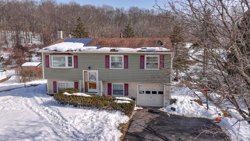 14 Capital Dr, Washingtonville, NY, 10992-1342 | Card Image