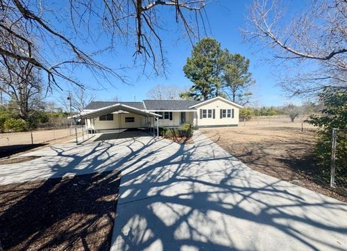 904 Samaria Rd, Springfield, SC, 29146-9302 | Card Image