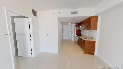 apt-504-465 Brickell Ave, Miami, FL, 33131-2497 | Card Image