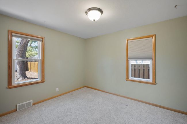 Main floor bedroom 2 | Image 13