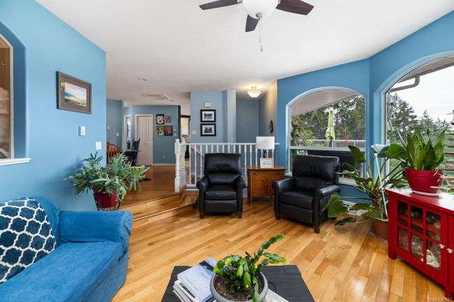 567 Maple Mountain Rd, House other with 3 bedrooms, 3 bathrooms and 5 parking in Duncan BC | Image 18