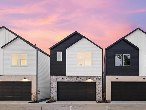 4744 Martin Hill St, Houston, TX, 77001 | Card Image