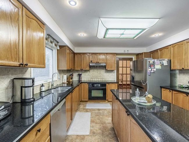 2 Colonel Bertram Rd, House other with 5 bedrooms, 5 bathrooms and 6 parking in Brampton ON | Image 14