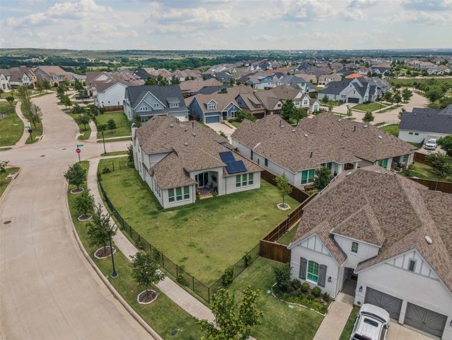 Aerial perspective of suburban area | Image 38