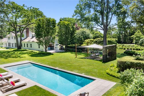 182 Church Ln, Bridgehampton, NY, 11932-4040 | Card Image