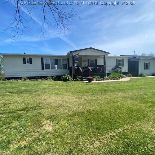 4429 Manilla Ridge Rd, Leon, WV, 25123-7312 | Card Image