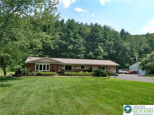 1509 Strauss Valley Dr, Lehighton, PA, 18235-9519 | Card Image