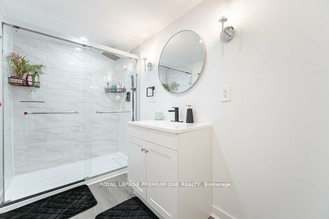 51 Prosser Cres, House attached with 4 bedrooms, 4 bathrooms and 3 parking in Sutton West ON | Image 33
