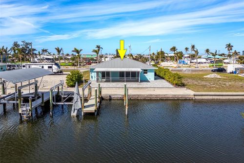 2892 Sanibel Blvd, SAINT JAMES CITY, FL, 33956-2233 | Card Image