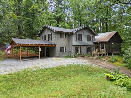 138 Stillwagon Ln, Cedar Mountain, NC, 28718 | Card Image