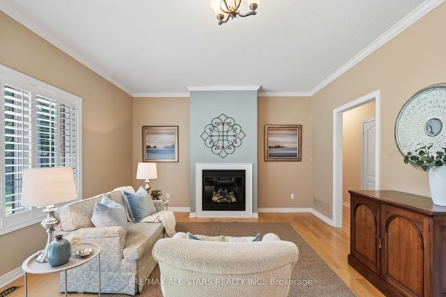 1 Caseton Cres, House other with 2 bedrooms, 3 bathrooms and 4 parking in Uxbridge ON | Image 16