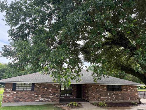 30200 Highway 75, Plaquemine, LA, 70764-6112 | Card Image