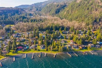 1876 Vera Rd, House other with 2 bedrooms, 2 bathrooms and 8 parking in Lindell Beach BC | Image 1