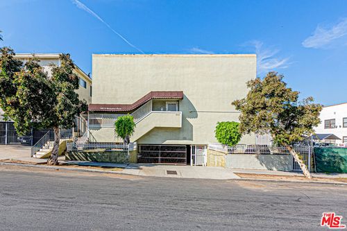 933 S Manhattan Pl, LOS ANGELES, CA, 90019-2338 | Card Image