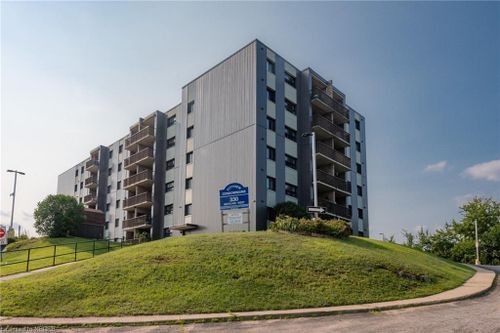 505-330 6th Ave W, North Bay, ON, P1B9G1 | Card Image