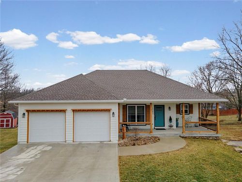 1303 Minuteman Dr, Plattsburg, MO, 64477-9442 | Card Image