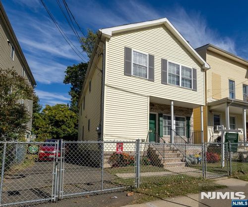 375 Ellison St, Paterson, NJ, 07501-2127 | Card Image