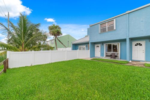 b-902 Shorewinds Drive, Hutchinson Island, FL, 34949 | Card Image