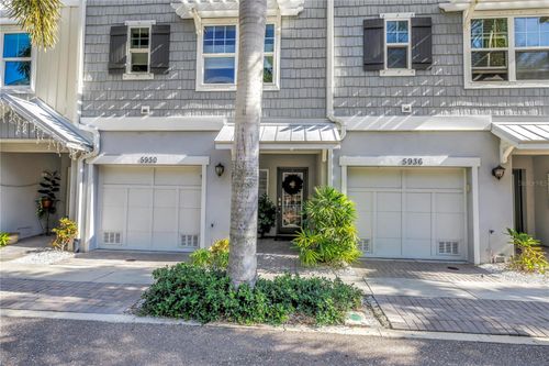 5930 Anchorage Way S, ST PETERSBURG, FL, 33712-4782 | Card Image