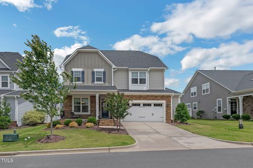 40 Two Creeks Loop, Chapel Hill, NC, 27517-8224 | Card Image